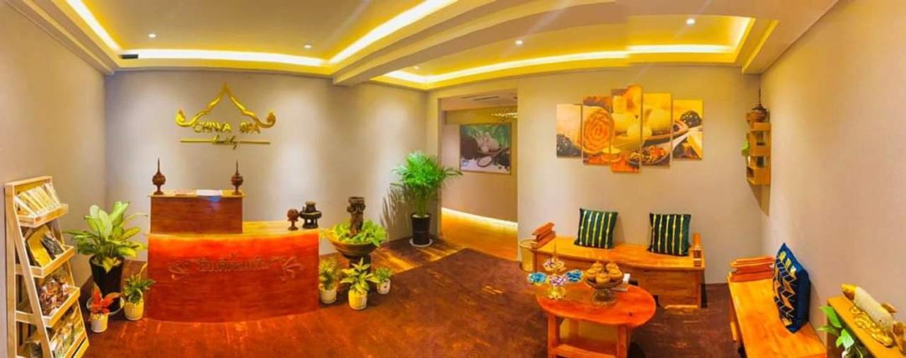 Prince Hotel Yangon Bagian luar foto